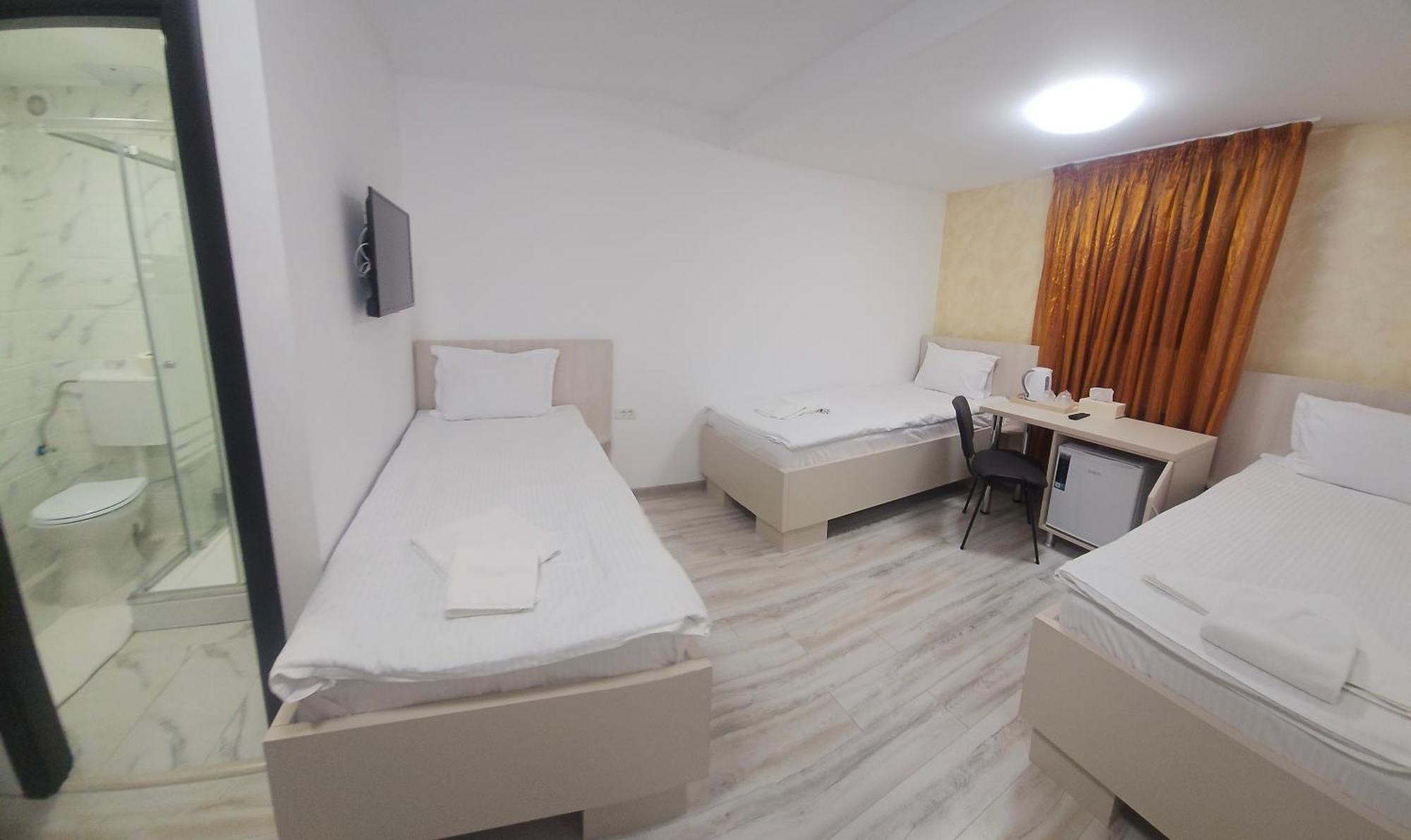 Hotel Marina 2 Bukarest Eksteriør billede
